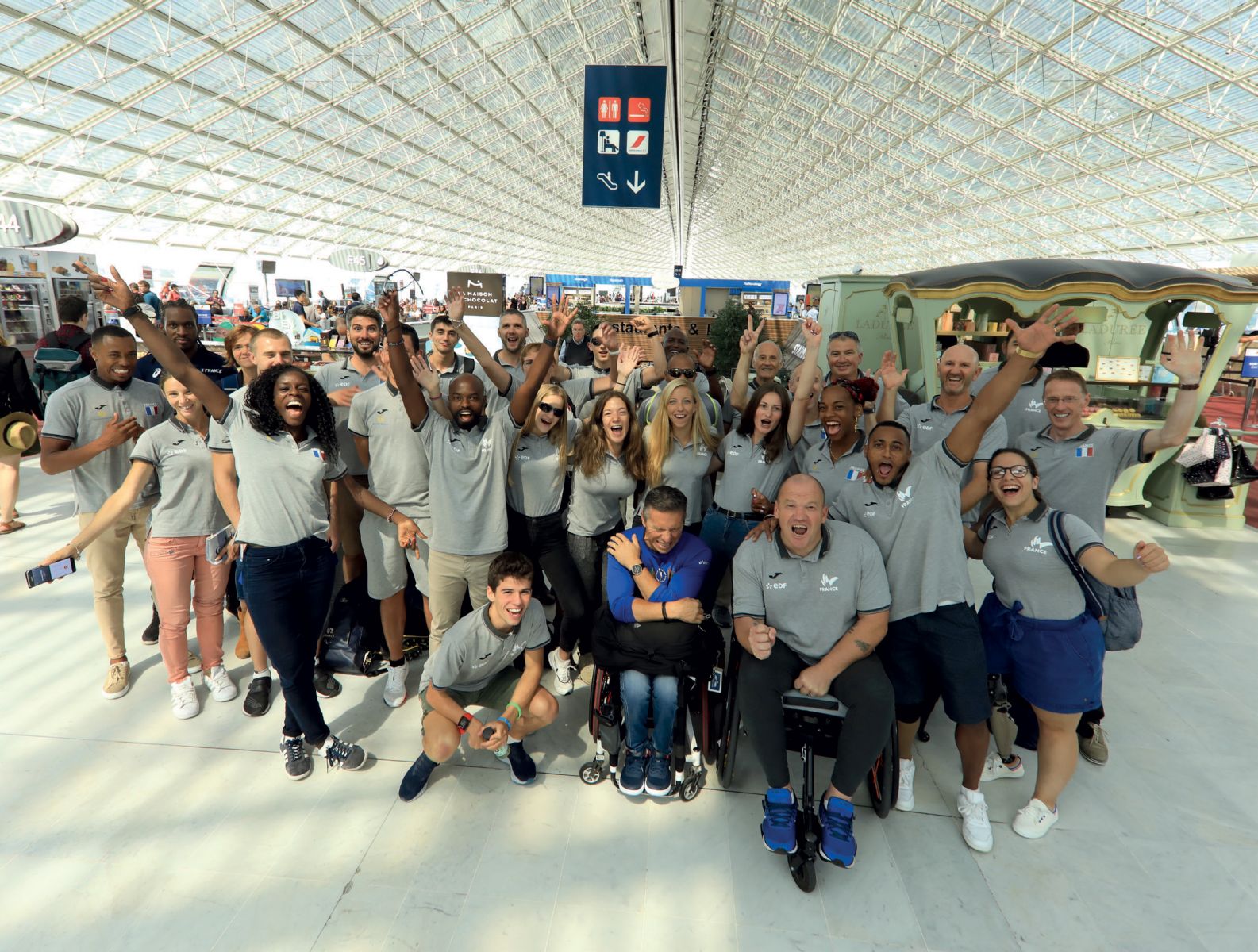 33 athlètes (22 hommes et 11 femmes) et quatre guides étaient du voyage. Le choix du comité de sélection était d’ouvrir l’équipe de France et de donner de l’expérience à la génération Paris 2024.